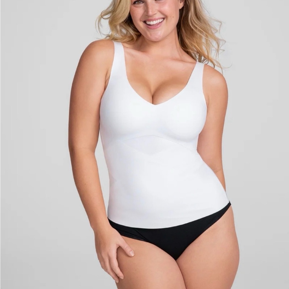 NWT Honwylovw Liftwear Tank Size 2X Color White New